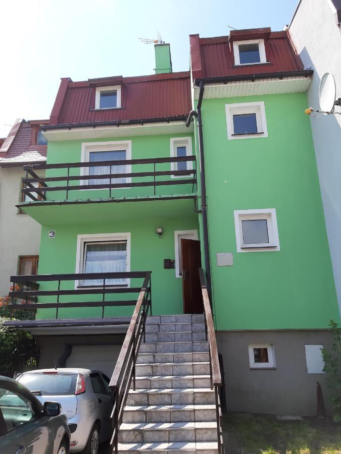 Pokoje Goscinne, Nadmorska 3 Ustka Extérieur photo